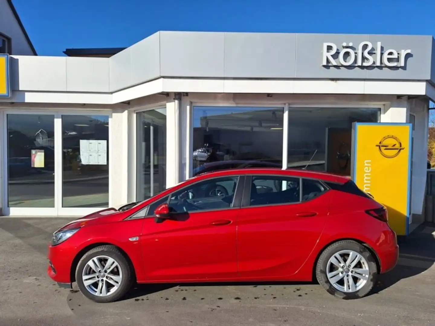 Opel Astra Edition Start/Stop Rouge - 1