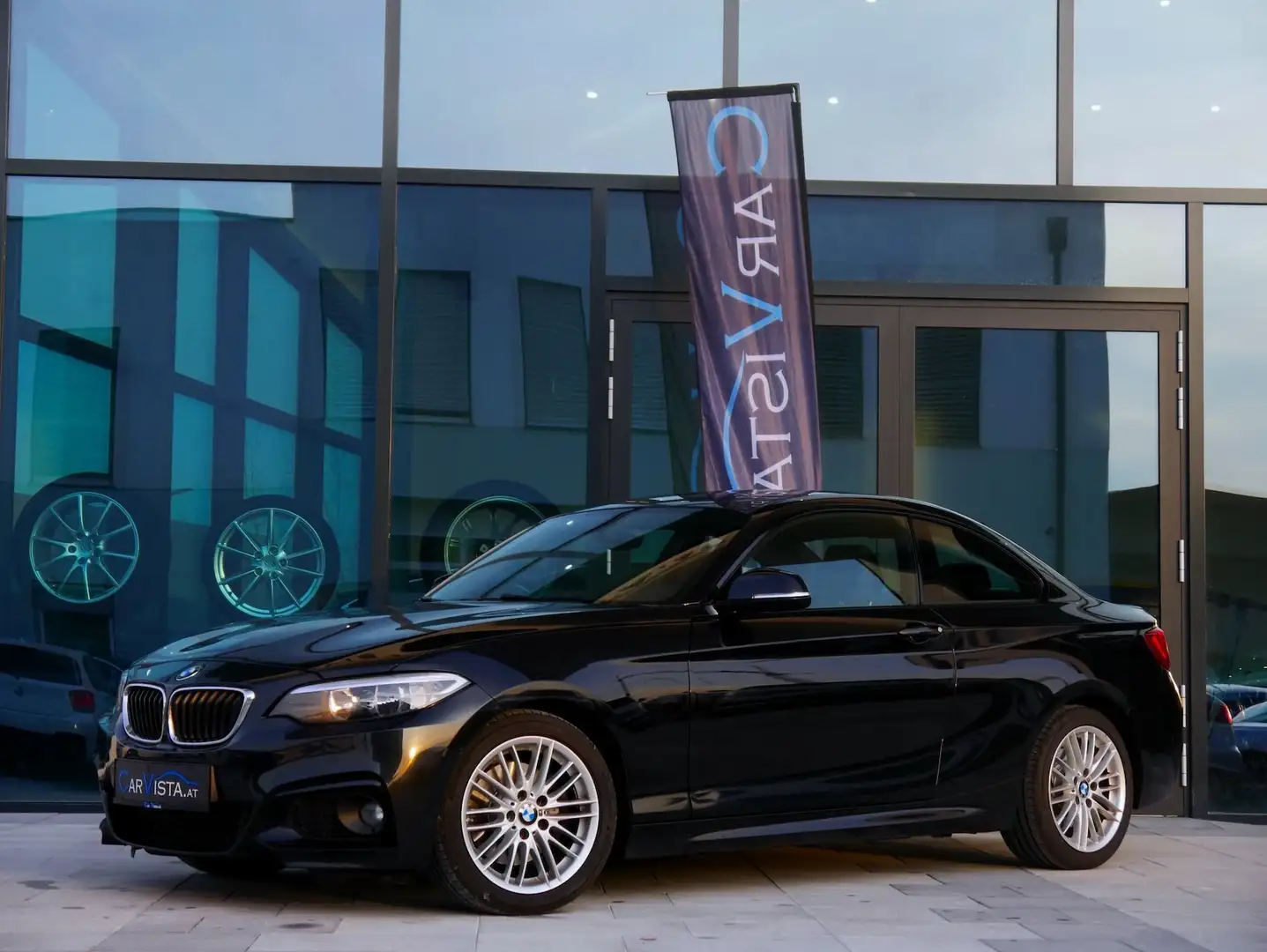 BMW 220 d Coupe Aut. M-Sport Schwarz - 1