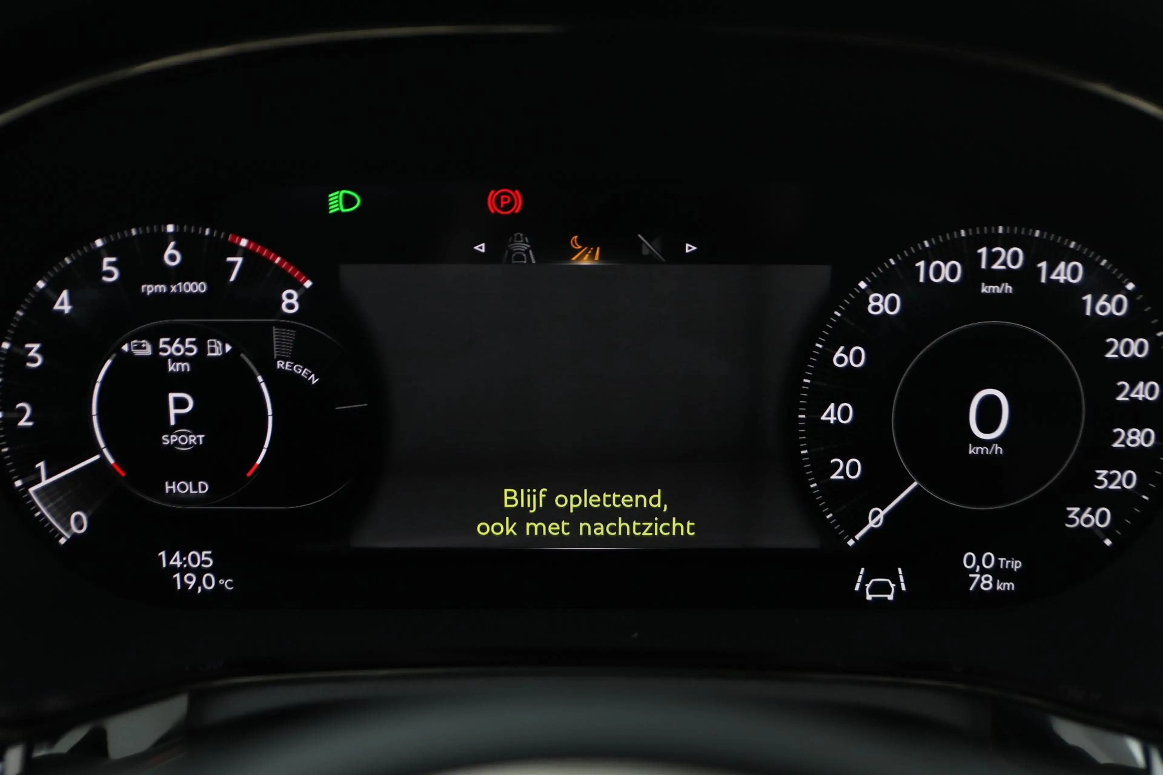 Bentley Continental GTC 4.0 V8 Hybrid Black Edition | Touring Specificatio — photo 13