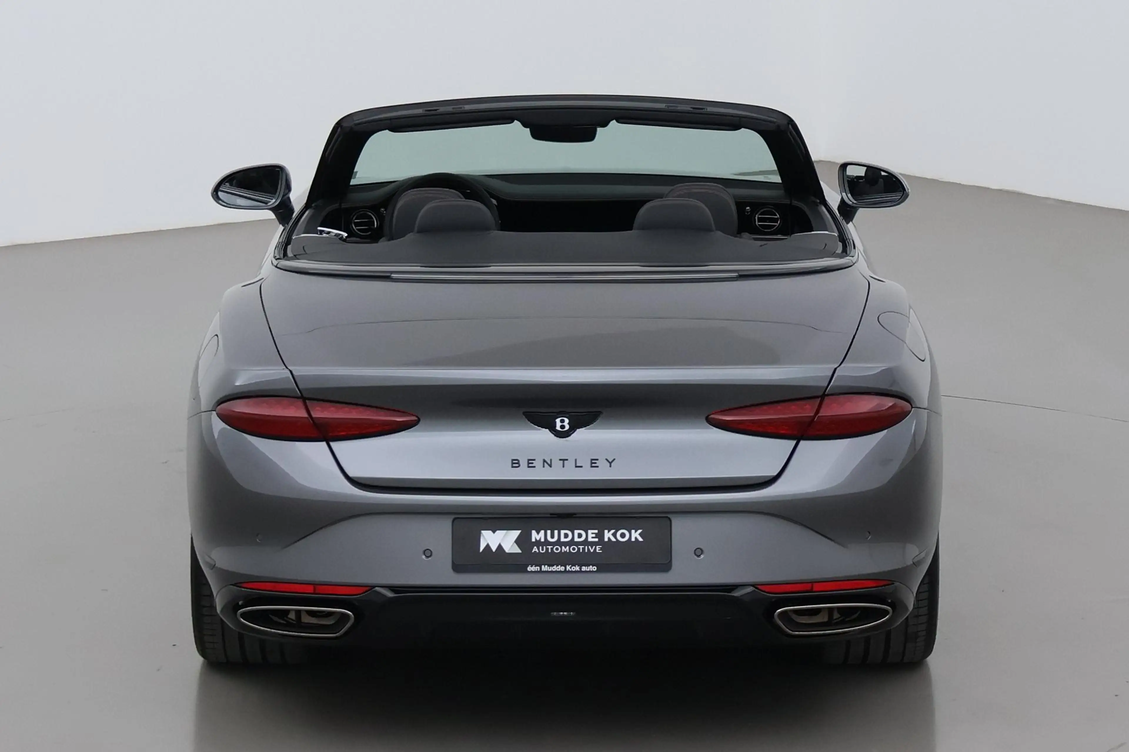 Bentley Continental GTC 4.0 V8 Hybrid Black Edition | Touring Specificatio — photo 9