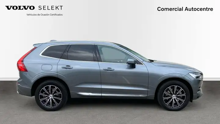 Volvo XC60 2020, foto 6