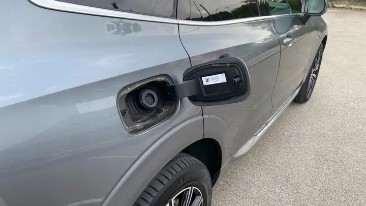 Volvo XC60 2020, foto 24