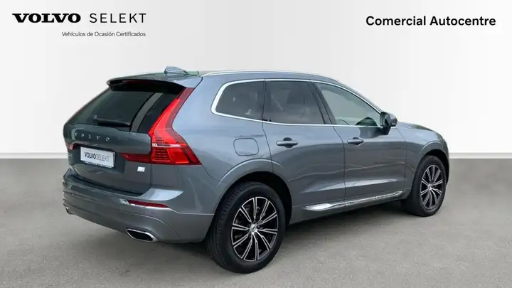Volvo XC60 2020, foto 8