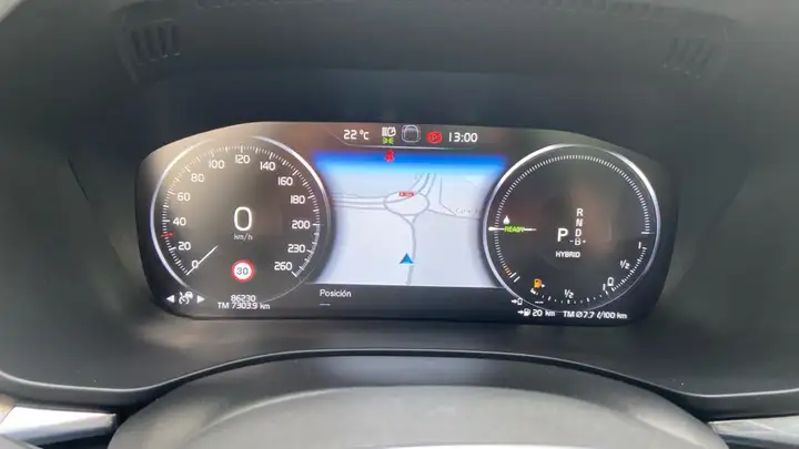 Volvo XC60 2020, foto 15