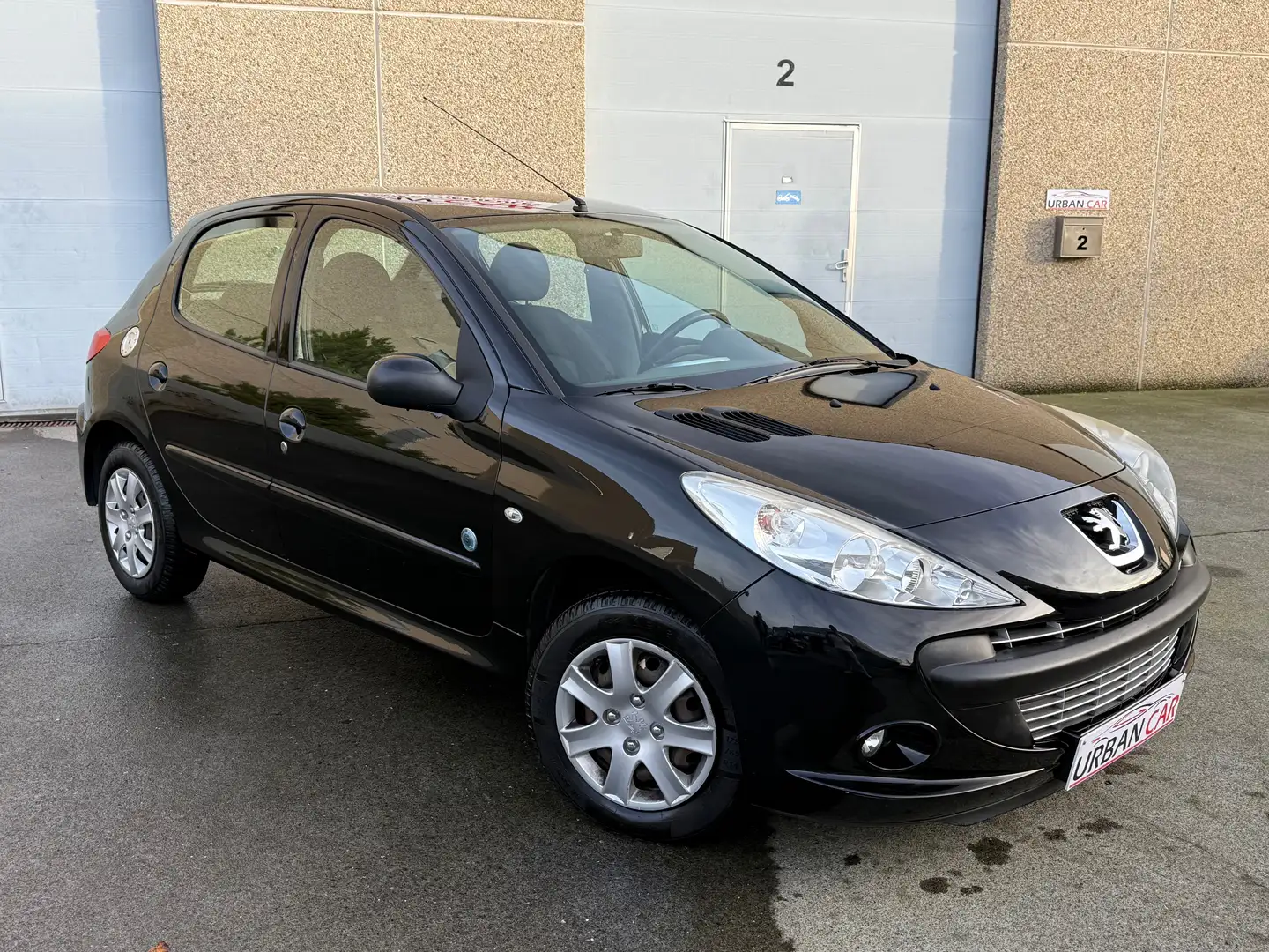 Peugeot 206 206+ 1.1i Generation 12 Mois de Garantie Noir - 2