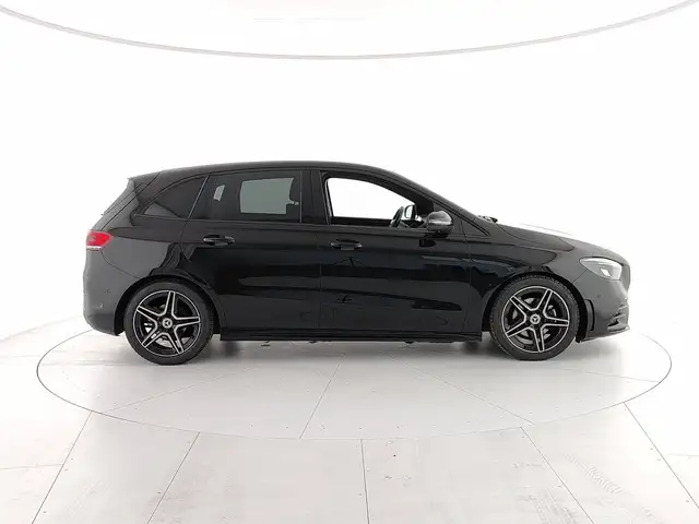 Mercedes-Benz B-Class view 6