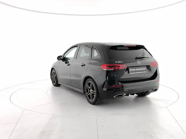 Mercedes-Benz B-Class view 3