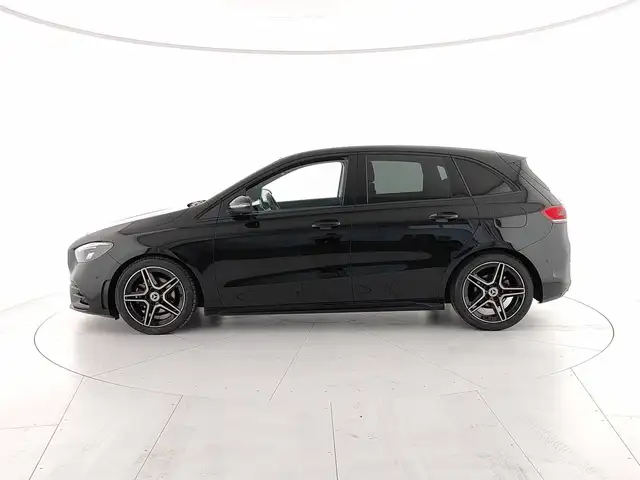 Mercedes-Benz B-Class view 2