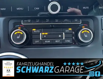 Annonce voiture d'occasion Volkswagen T5 Multivan - CARADIZE
