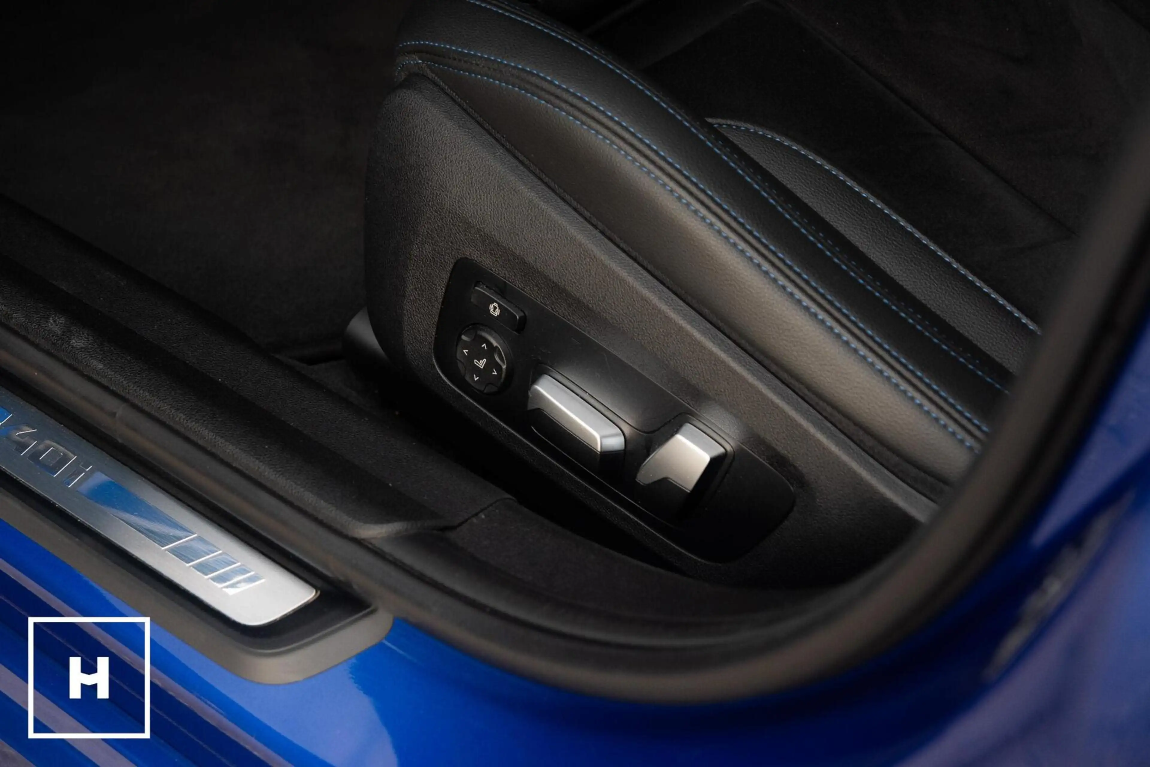 BMW 340 3-serie Touring M340i xDrive | Pano | Head-up | La — photo 9