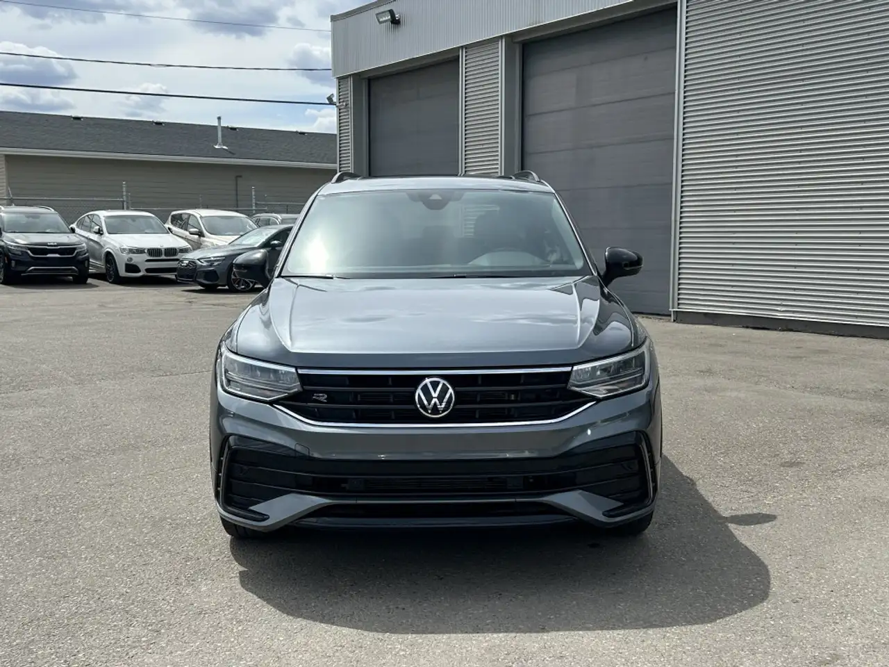 Volkswagen Tiguan снимка Volkswagen Tiguan