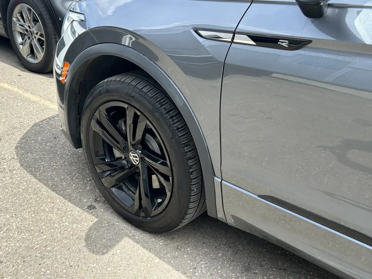 Volkswagen Tiguan снимка Volkswagen Tiguan