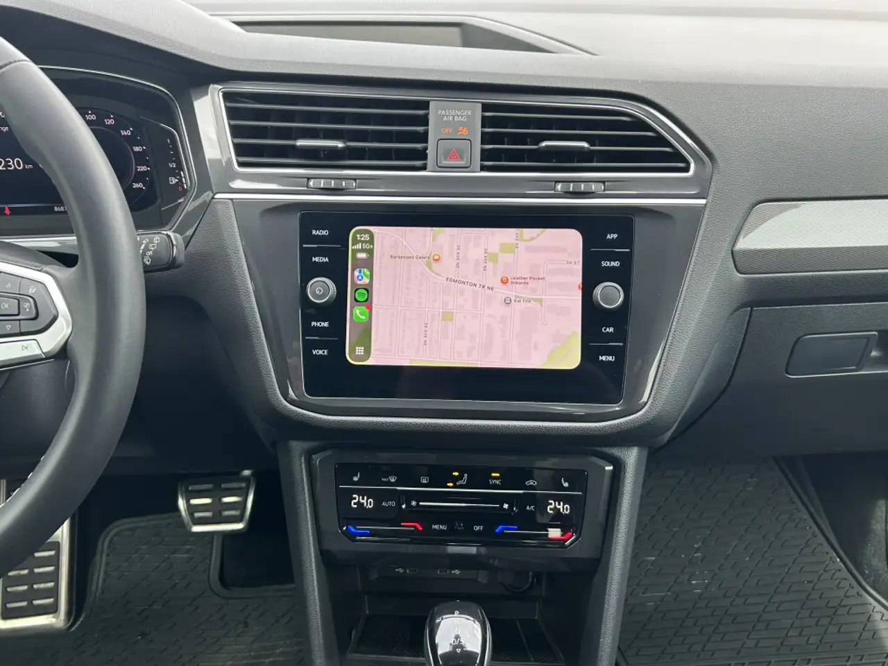 Volkswagen Tiguan снимка Volkswagen Tiguan