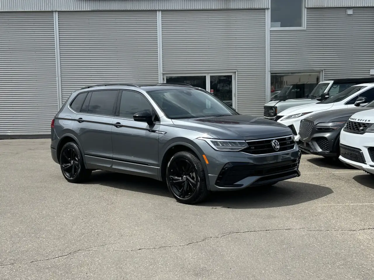 Volkswagen Tiguan снимка Volkswagen Tiguan