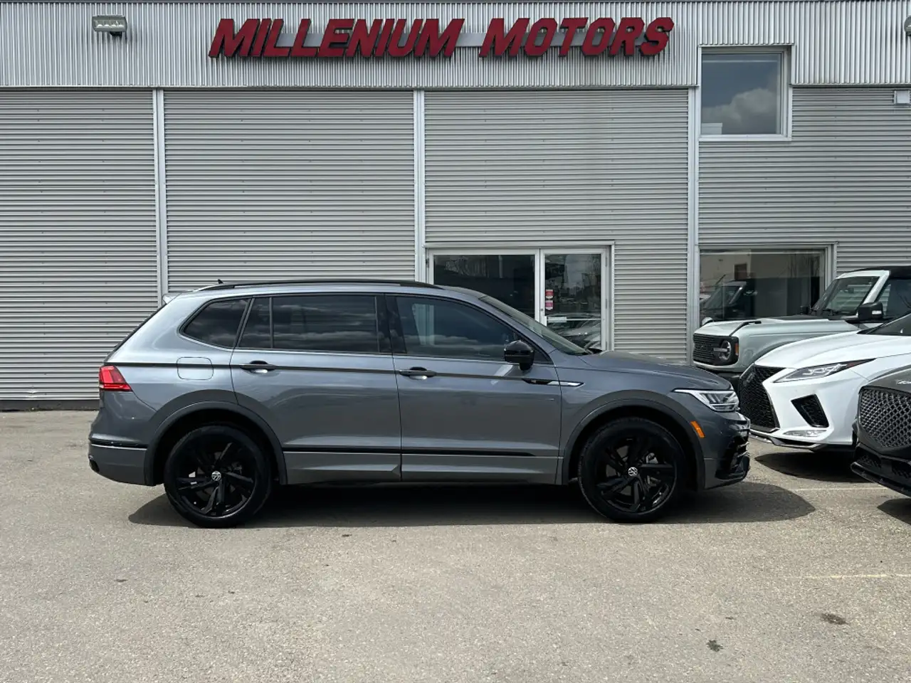 Volkswagen Tiguan снимка Volkswagen Tiguan
