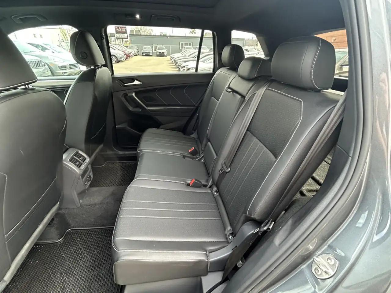Volkswagen Tiguan снимка Volkswagen Tiguan