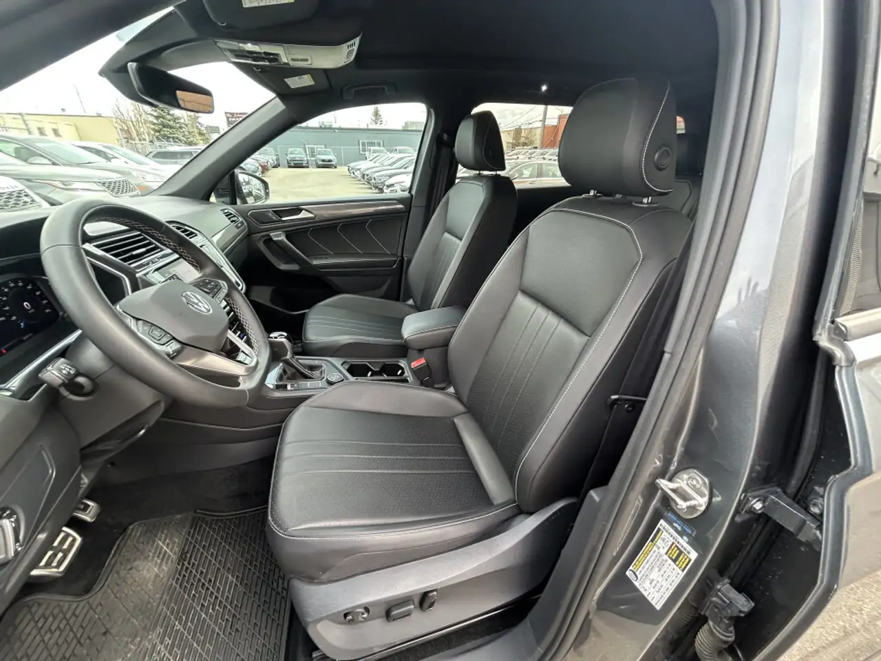 Volkswagen Tiguan снимка Volkswagen Tiguan