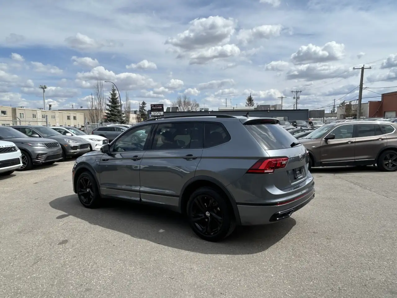 Volkswagen Tiguan снимка Volkswagen Tiguan