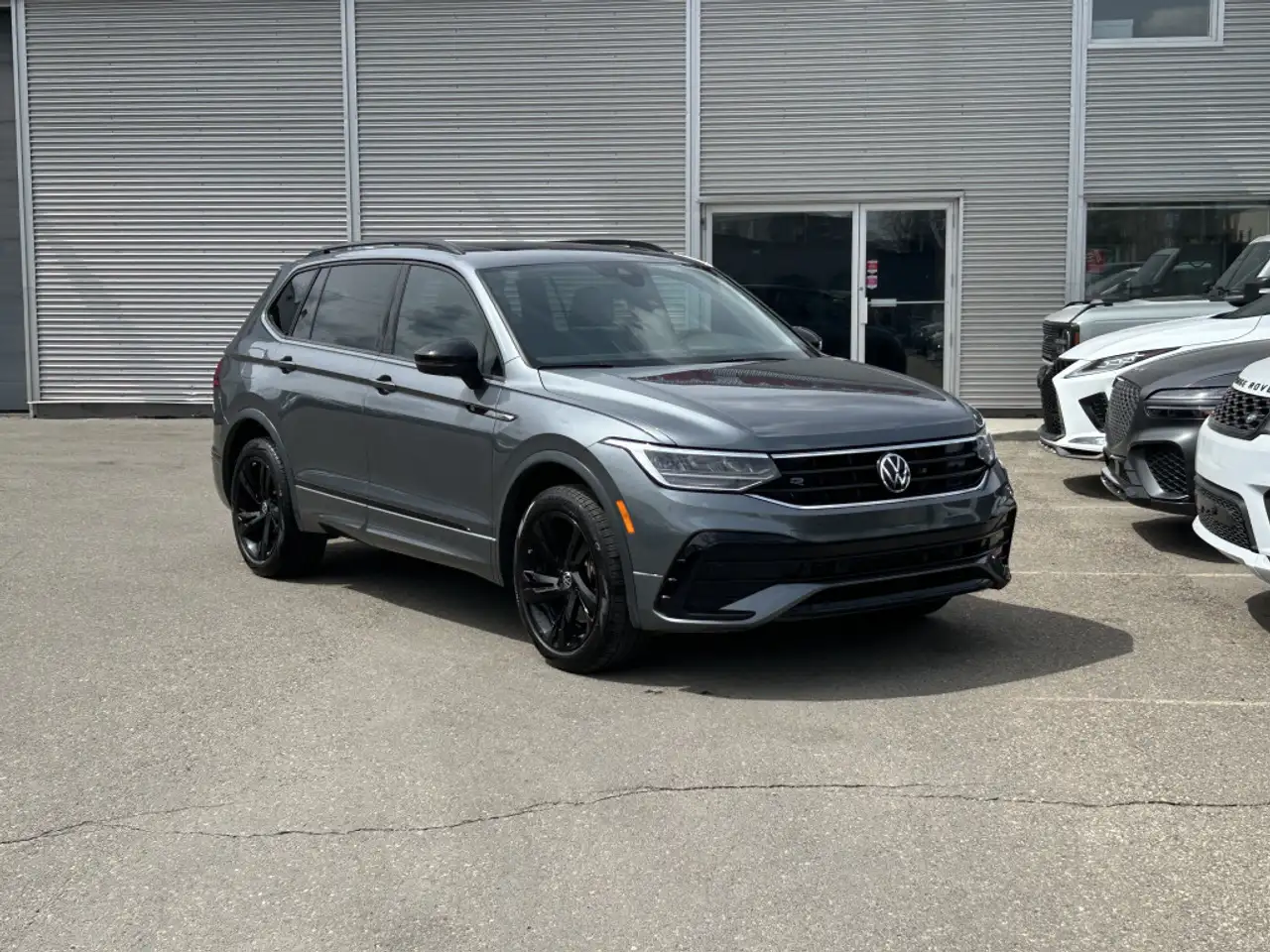 Volkswagen Tiguan снимка Volkswagen Tiguan