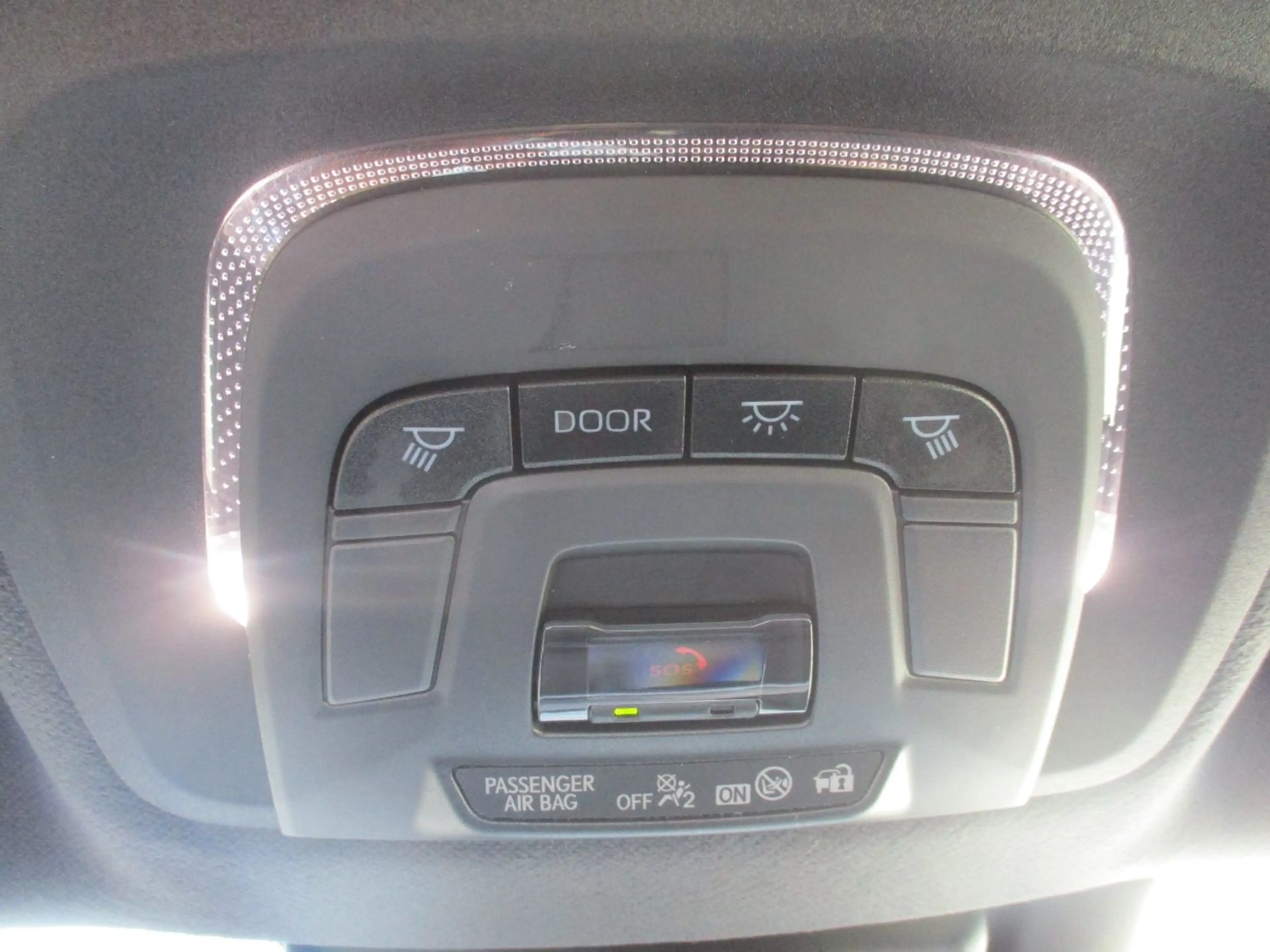 Toyota C-HR 1.8 FWD Active Drive ACC+Navi+SHZ+2xKlima — photo 15