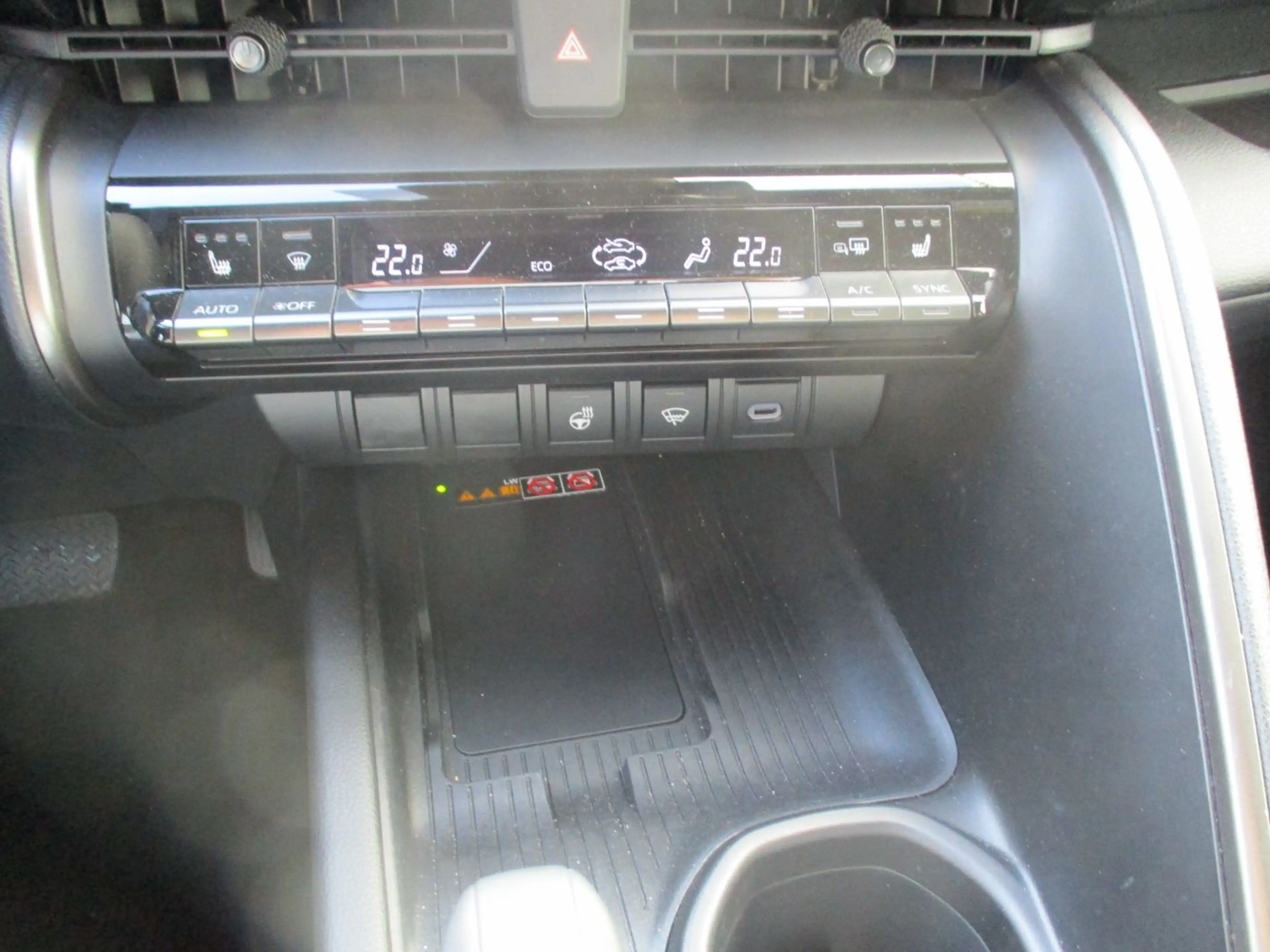 Toyota C-HR 1.8 FWD Active Drive ACC+Navi+SHZ+2xKlima — photo 11