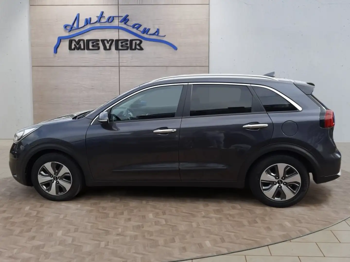 Kia Niro 1.6 Hybrid Vision T-Leder Navi Xenon WP Kamera Grau - 2