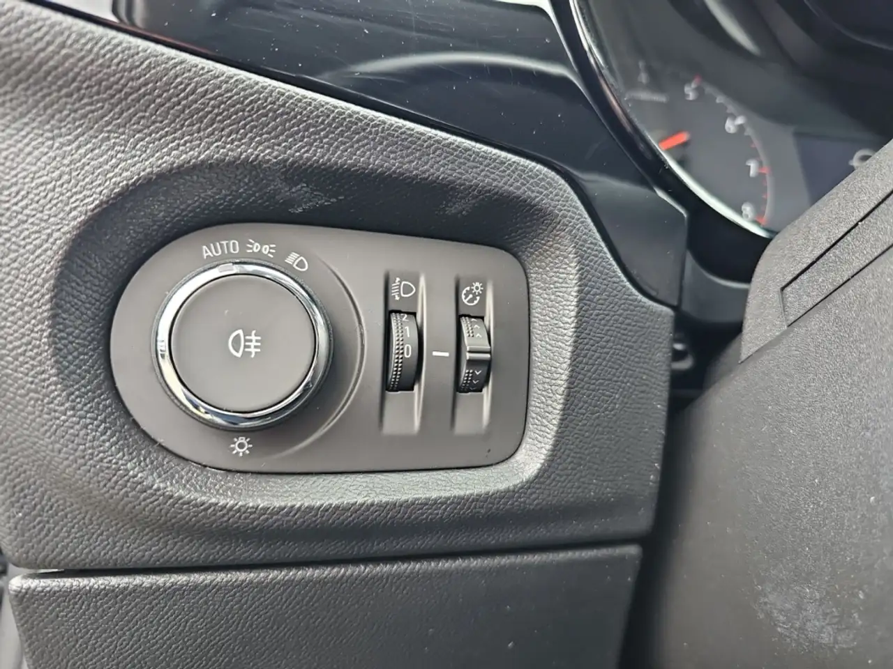 Opel Corsa F Edition Voll-LED PDC CarPlay Sitzheizung 20