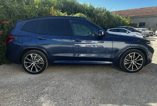 BMW X3 view 6