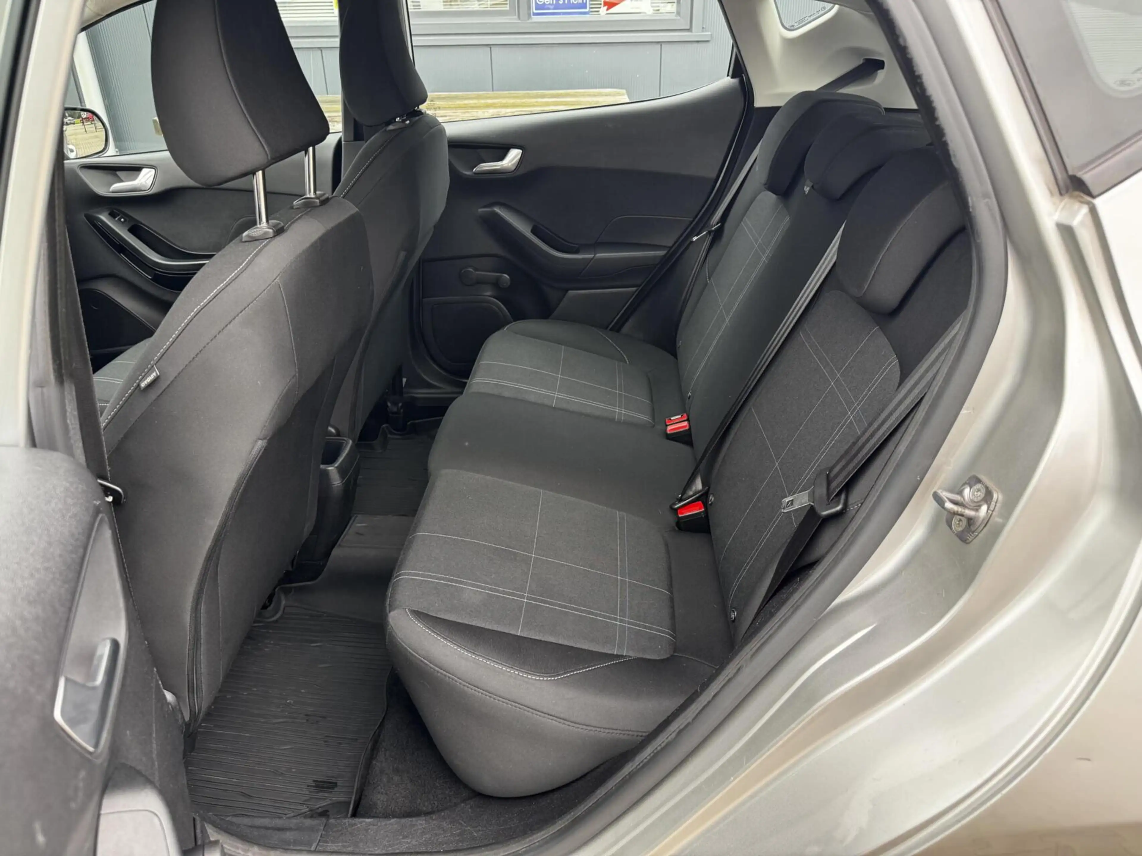 Ford Fiesta 1.0 EcoBoost Connected 5d — photo 15