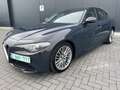 Alfa Romeo Giulia JTDm Euro 6b parfait état nombreuses options Gris - thumbnail 2