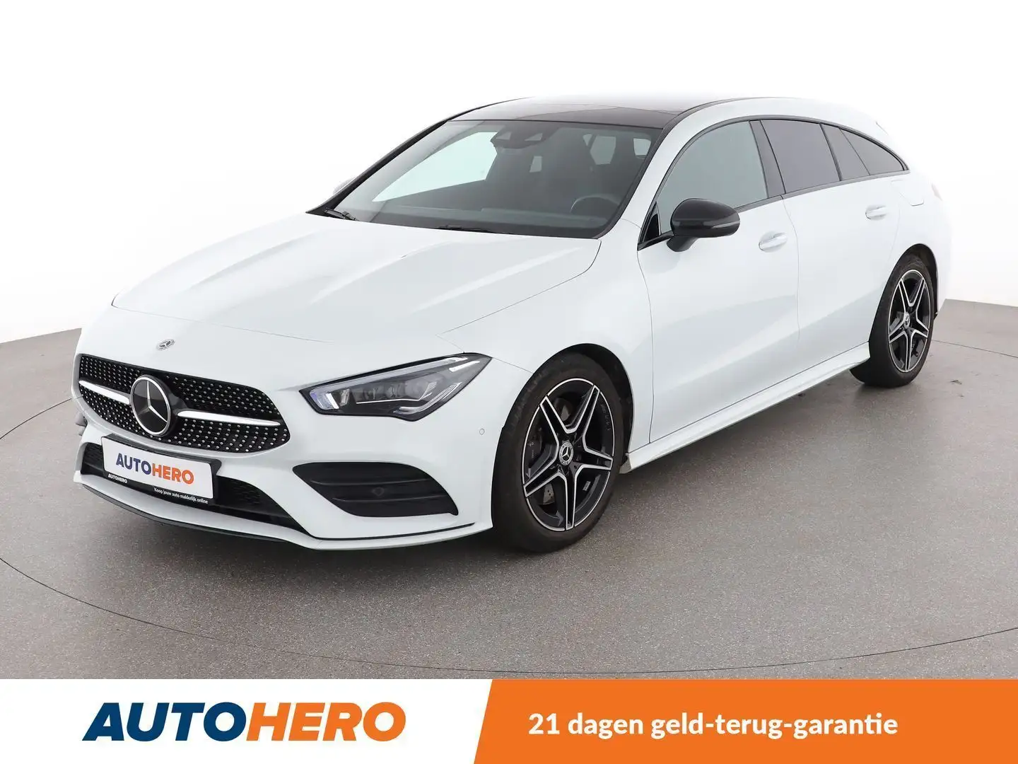 Mercedes-Benz CLA 250 CLA 250 Shooting Brake AMG Line Biały - 1