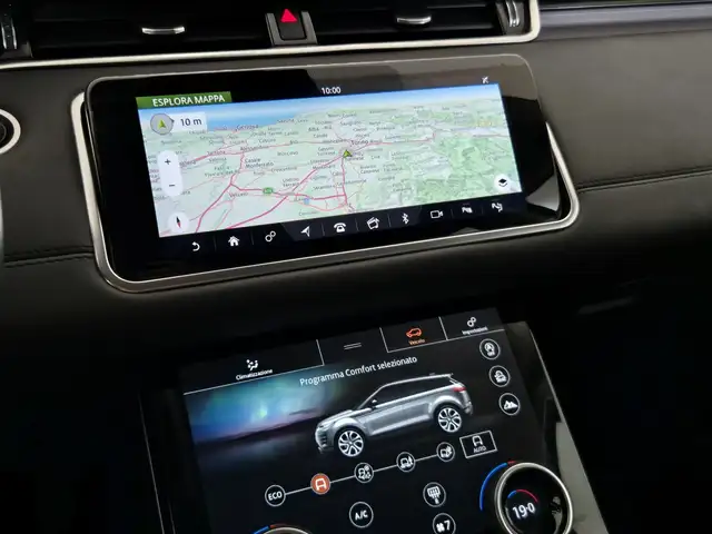 Land Rover Range Rover Evoque view 12