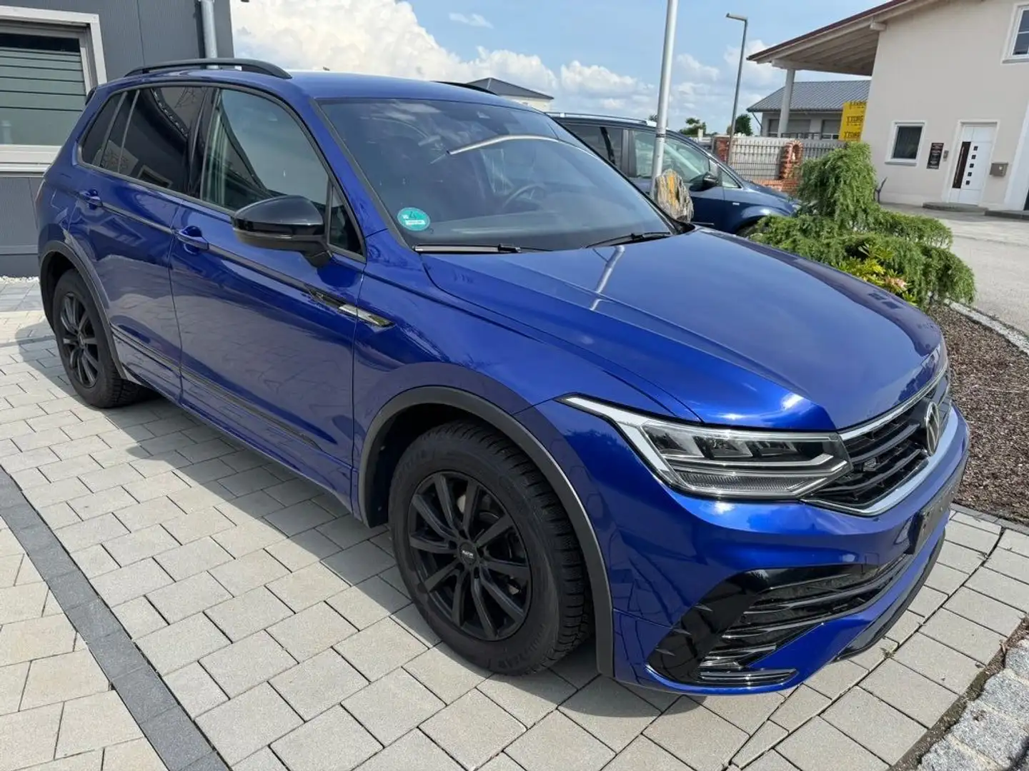 Volkswagen Tiguan 2.0 TDI, R-Line Bleu - 2
