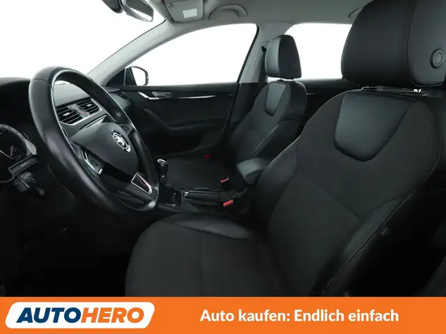 Skoda Octavia view 10