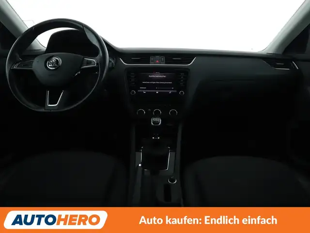 Skoda Octavia view 12