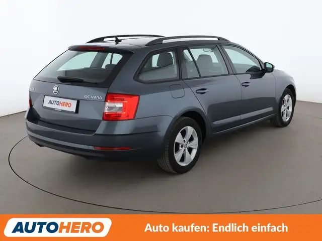 Skoda Octavia view 6