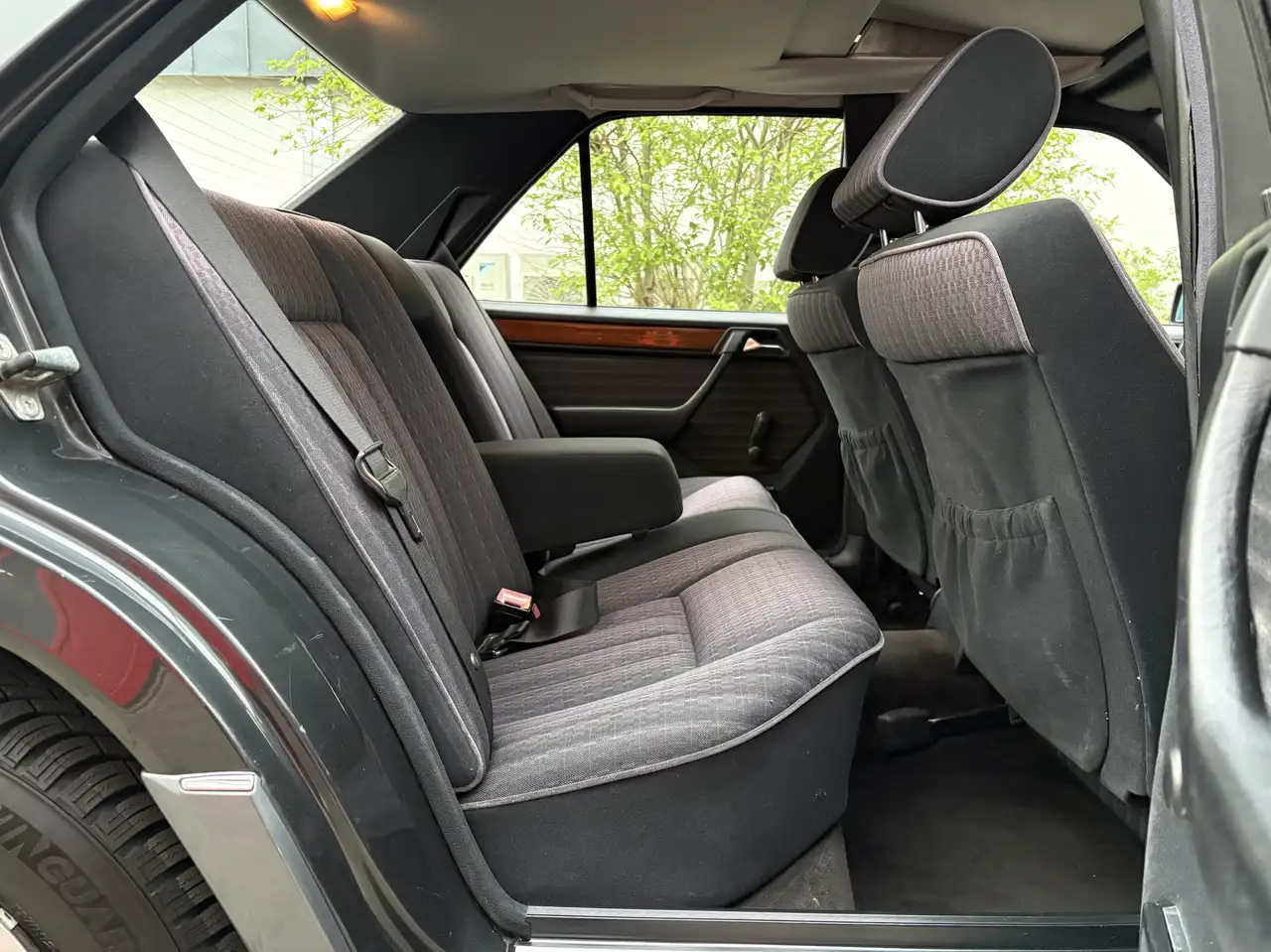 Mercedes-Benz E 200 D SSD AHK TÜV/H-Kennzeichen Neu, foto 7