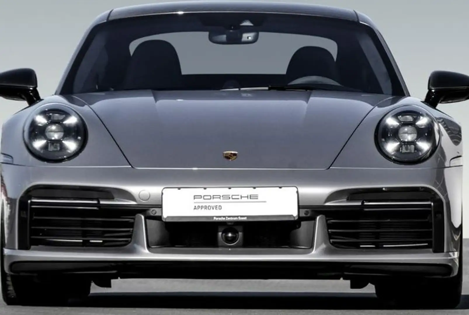 Porsche 992 Turbo S Coupé PDK Plateado - 2