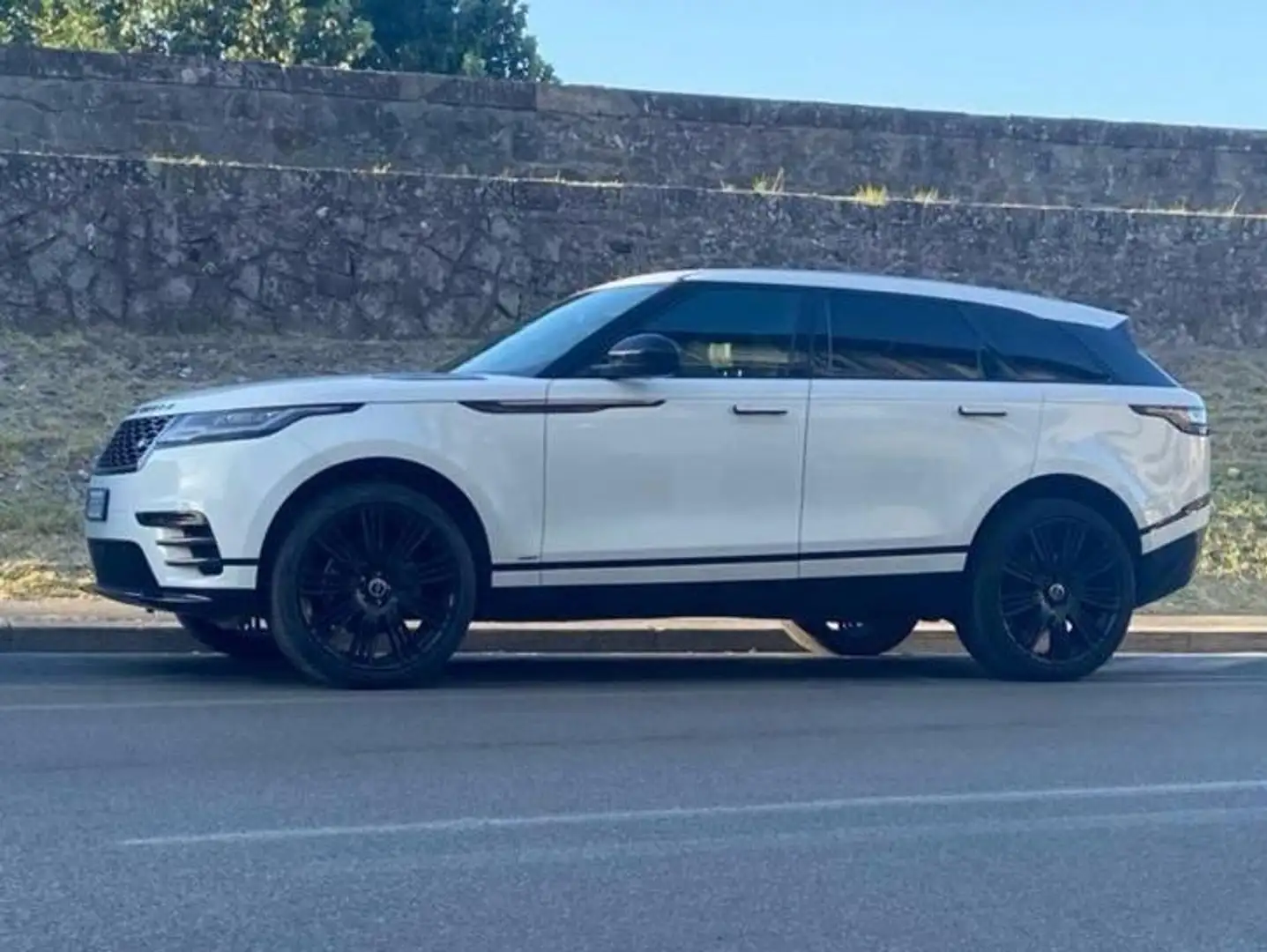 Land Rover Range Rover Velar 2.0d i4 R-Dynamic S 180 cv auto my19 Blanc - 1