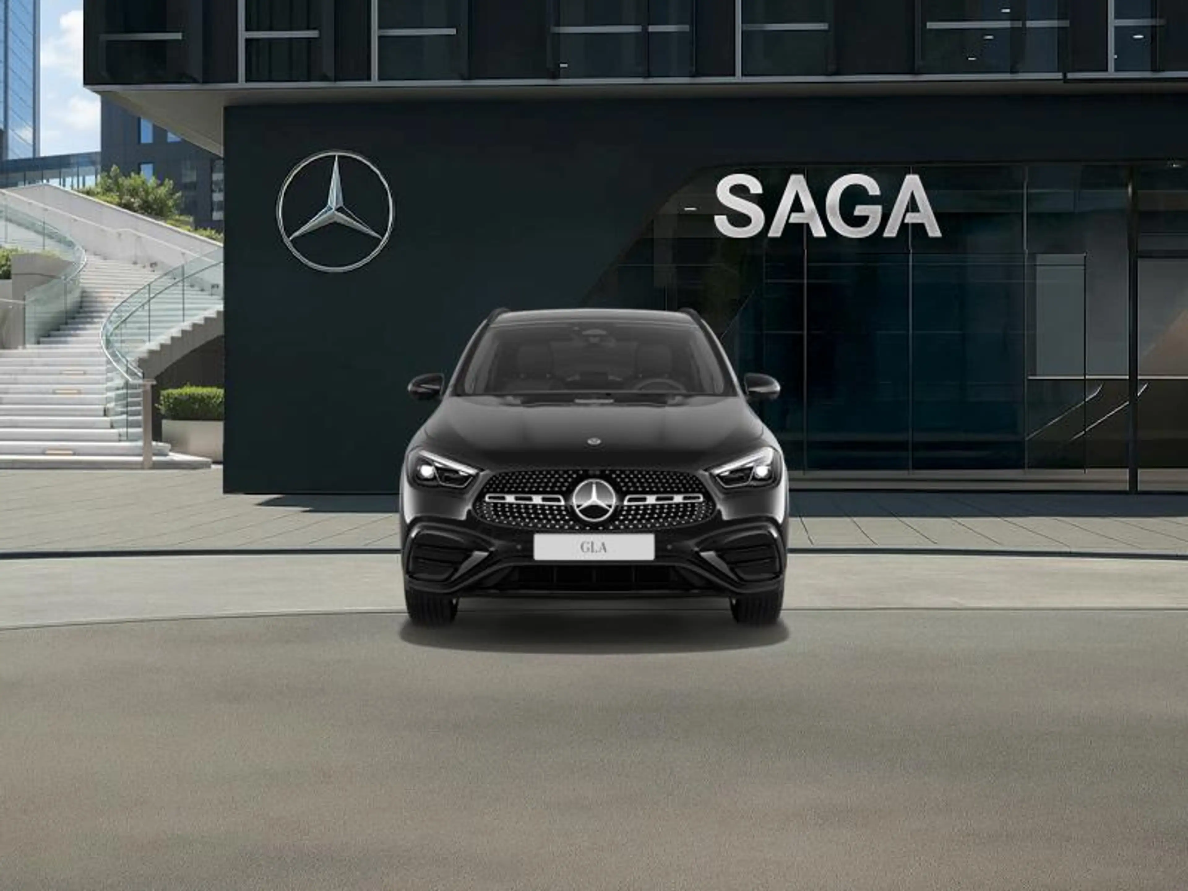 Mercedes-Benz GLA 180 — photo 2