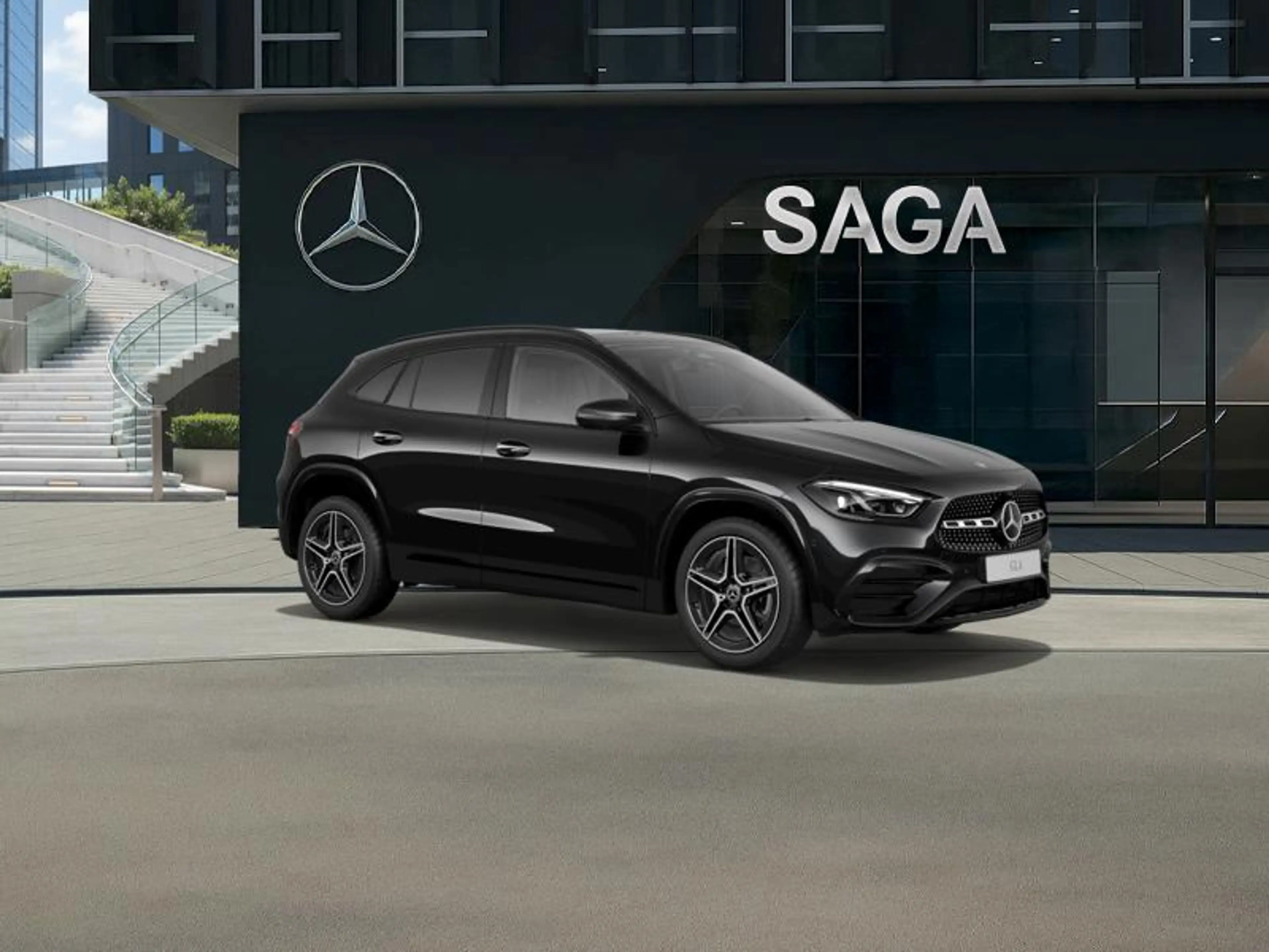 Mercedes-Benz GLA 180 — photo 14