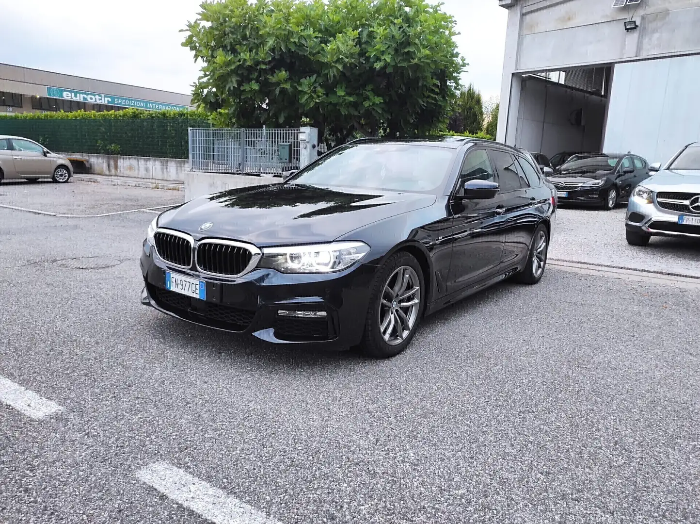 BMW 530 530d xDrive Touring Msport Blau - 1