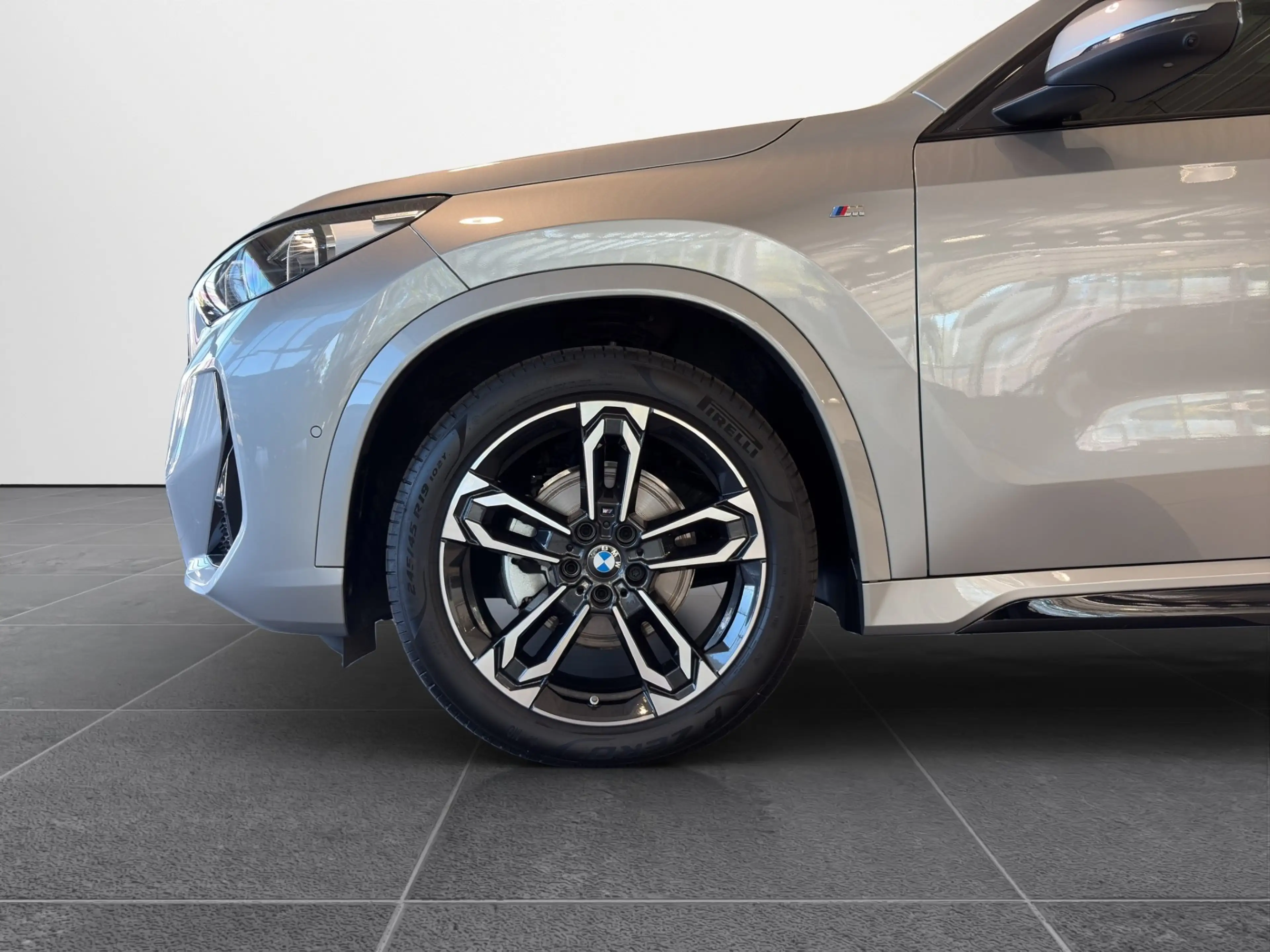 BMW X1 xDrive20d — photo 4