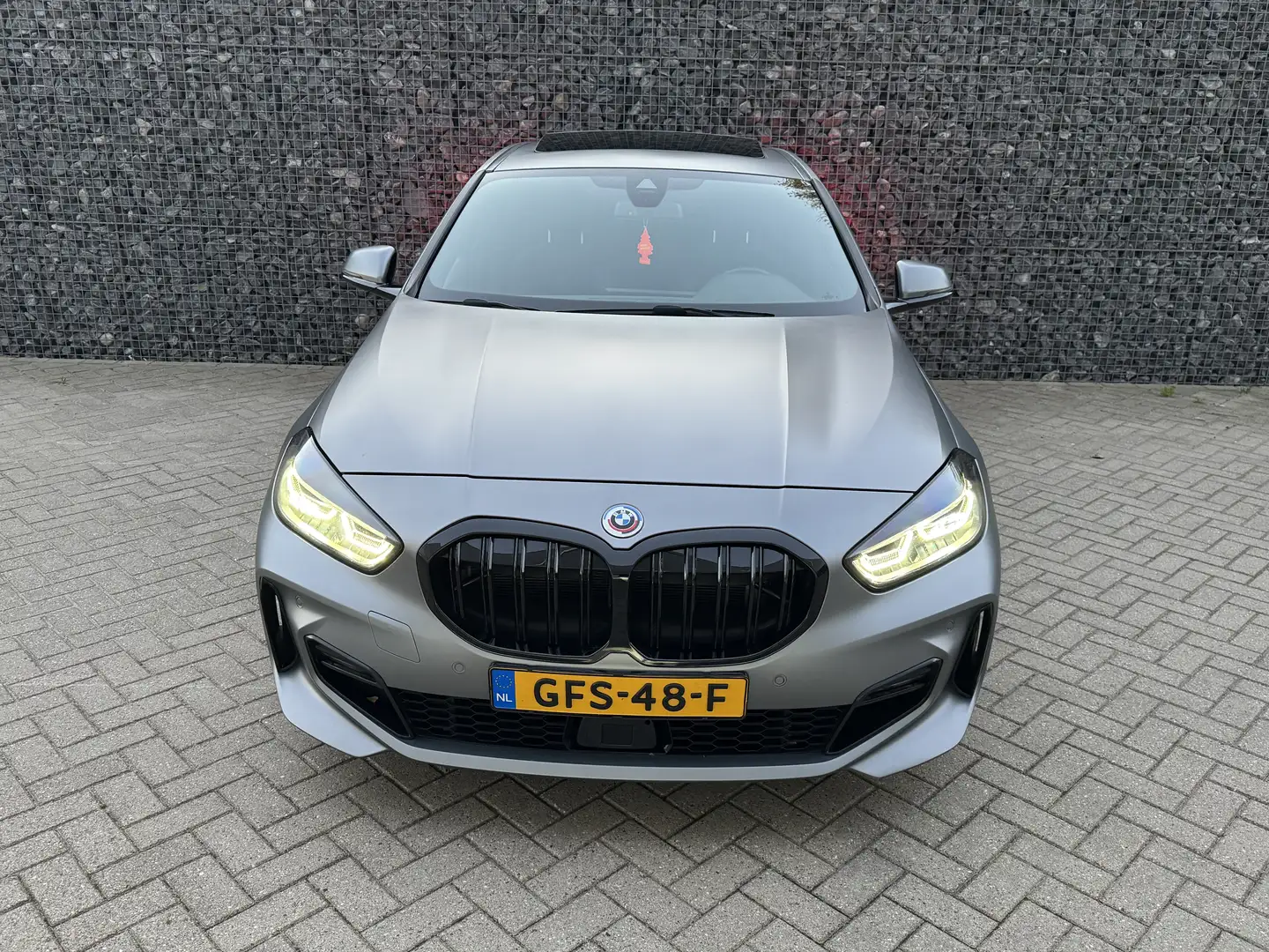 BMW 118 Grijs - 2