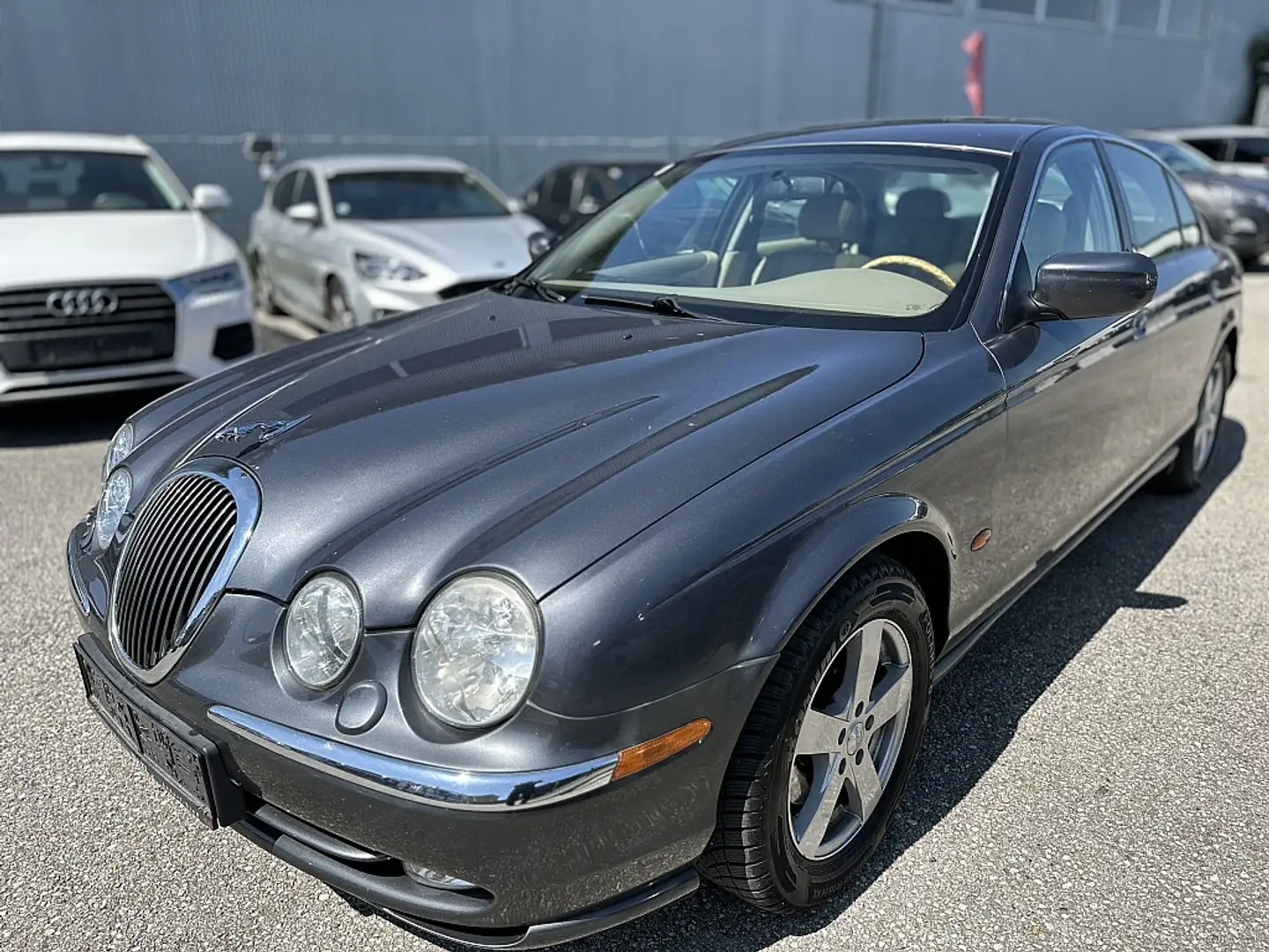 Jaguar S-Type 3,0 V6 aut. Gris - 1