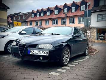 156 2.0 JTS Distinctive