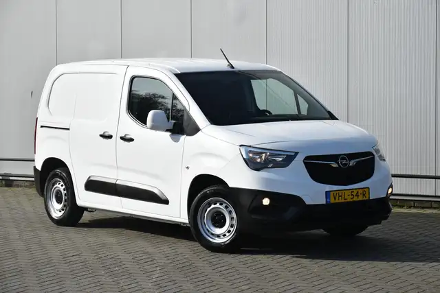 Opel Combo 1.5D Airco Navi Camera Apple Trekhaak Sortimo NAP
