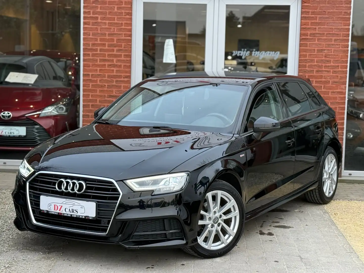 Audi A3 S-LINE 35TFSI 150PK |✅NAVI | LED | KEY LESS |USB Zwart - 2