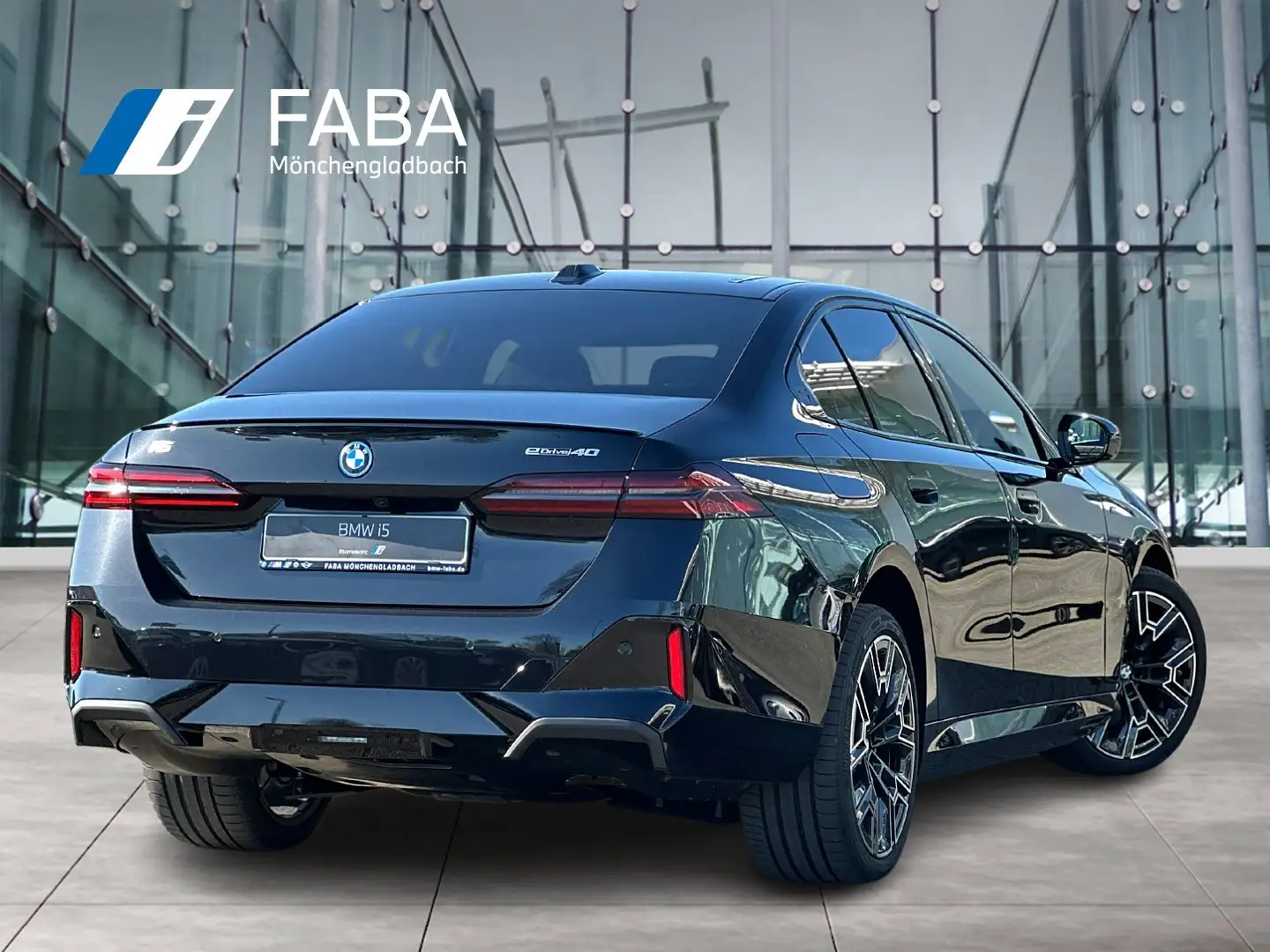 BMW i5 eDrive40 Limousine M Sportpaket DAB LED RFK Schwarz - 2