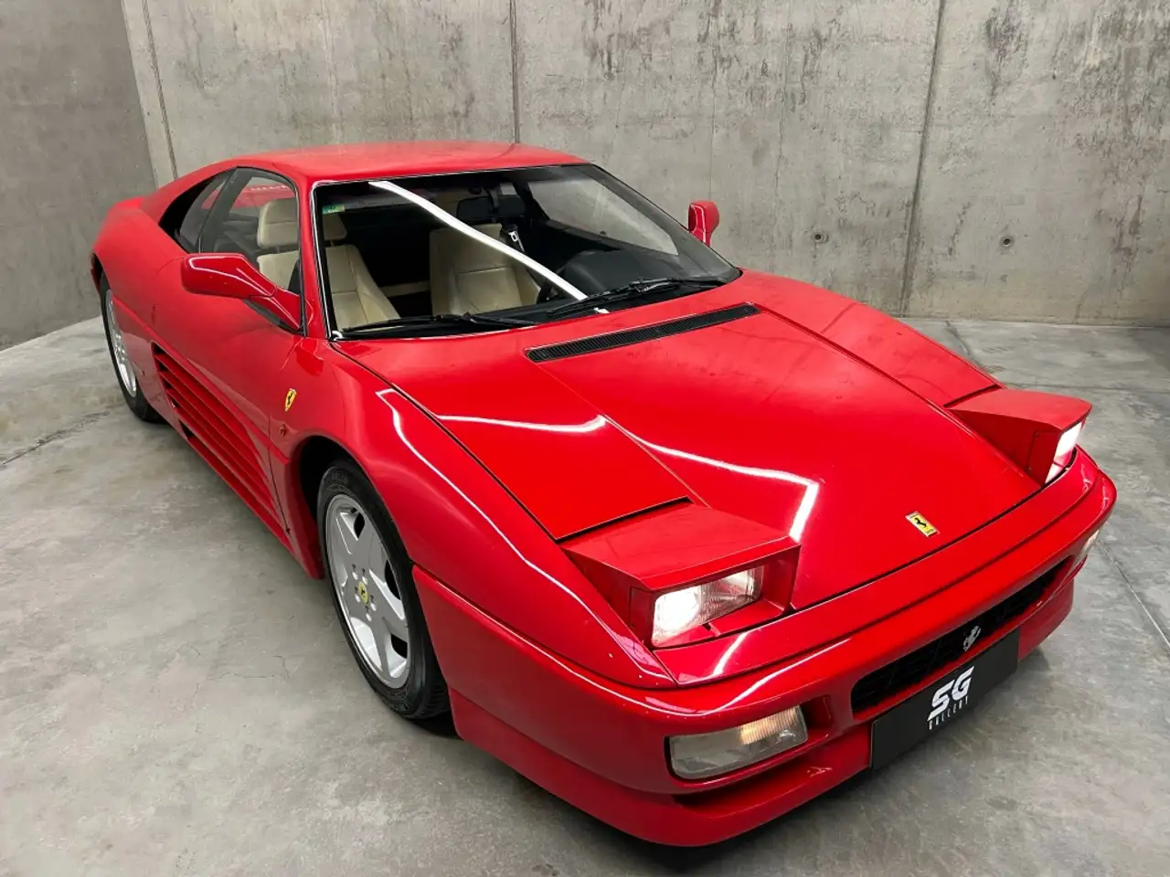 Ferrari 348 TB, foto 2